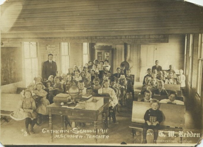 1911 Class Of Catherine School
