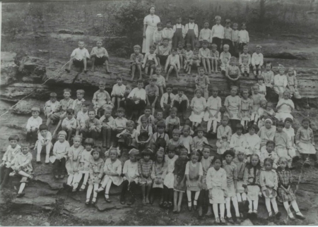 Mine La Motte Grade School Class 1916 